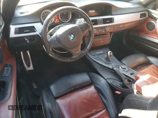 2011 BMW M3 with VIN WBSDX9C52BE584764, listed as a Copart auction lot 83572554 with 138,245 mi miles and Salvage Title. Bid and sale history available at carsss.com. Image 8.