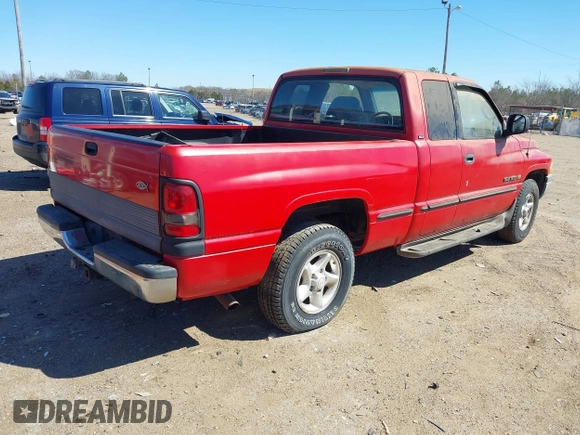1999 Dodge 1500 z VIN 3B7HC13Y1XM517526, wystawiony jako IAAI lot #41746242 z przebiegiem 116 048 mil mil oraz . Historia ofert i sprzedaży dostępna na DreamBid. Obrazek 4.