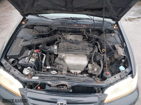 2002 Honda Accord Sdn SE with VIN 1HGCG66872A114939, listed as a IAAI auction lot 41936634 with 195,610 mi miles. Bid and sale history available at carsss.com. Image 10.