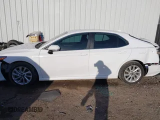 2024 Toyota Camry LE with VIN 4T1R11AK8RU883342, listed as a IAAI auction lot 41765884 with 17,531 mi miles. Bid and sale history available at carsss.com. Image 14.