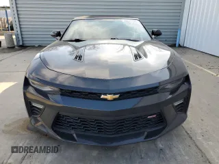 2017 Chevrolet Camaro 2SS with VIN 1G1FH3D78H0209910, listed as a Copart auction lot 38637783 with 79,620 mi miles. Bid and sale history available at carsss.com. Image 5.