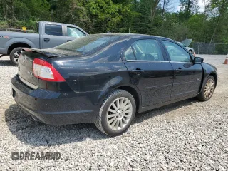 2008 Mercury Milan Premier with VIN 3MEHM02148R602813, listed as a Copart auction lot 68064454 with 121,307 mi miles and Salvage Title. Bid and sale history available at carsss.com. Image 3.