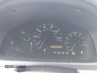 2000 Lexus RX 300 z VIN JT6HF10U8Y0098868, wystawiony jako IAAI lot #41878449 z przebiegiem 162 170 mil mil oraz . Historia ofert i sprzedaży dostępna na DreamBid. Obrazek 7.