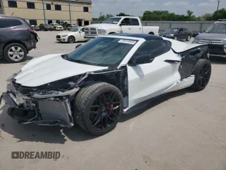 2024 Chevrolet Corvette 2LZ z VIN 1G1YE2D30R5602944, wystawiony jako Copart lot #53613835 z przebiegiem 4 181 mil mil oraz Szkoda całkowita • Salvage title. Historia ofert i sprzedaży dostępna na DreamBid. Obrazek 1.