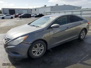 2012 Hyundai Sonata GLS PZEV with VIN 5NPEB4AC7CH310945, listed as a Copart auction lot 51206345 with 176,842 mi miles and Salvage Title. Bid and sale history available at carsss.com. Image 1.