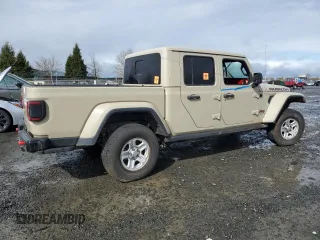 2020 Jeep Gladiator Rubicon with VIN 1C6JJTBG5LL178882, listed as a Copart auction lot 47971205 with 102,757 mi miles and Salvage Title. Bid and sale history available at DreamBid. Image 3.