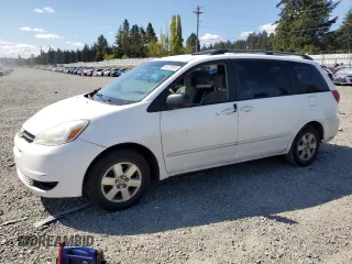 2004 Toyota Sienna CE with VIN 5TDZA23C24S049001, listed as a Copart auction lot 54015845 with 214,749 mi miles and Salvage Title. Bid and sale history available at carsss.com. Image 1.