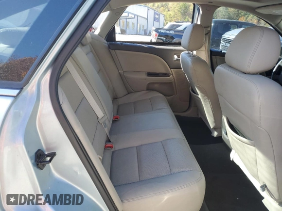 2008 Ford Taurus Limited with VIN 1FAHP25W08G140744, listed as a Copart auction lot 77228964 with 33,416 mi miles and Salvage Title. Bid and sale history available at carsss.com. Image 10.