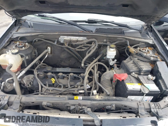 2012 Ford Escape XLS with VIN 1FMCU0C74CKB13755, listed as a IAAI auction lot 41539520 with 140,764 mi miles and . Bid and sale history available at DreamBid. Image 9.