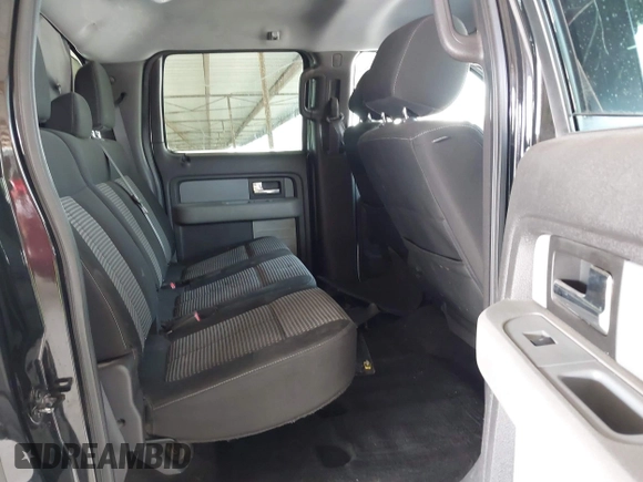 2014 Ford F-150 XL with VIN 1FTFW1CF5EFA12101, listed as a IAAI auction lot 41938641 with 120,693 mi miles. Bid and sale history available at carsss.com. Image 8.