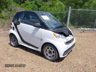 2016 Smart fortwo Passion with VIN WMEEJ9AA5GK842721, listed as a IAAI auction lot 41694475 with Not Provided miles and . Bid and sale history available at DreamBid. Image 1.