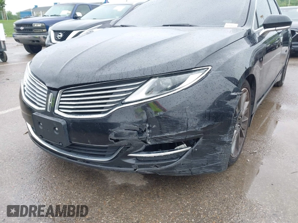 2013 Lincoln MKZ with VIN 3LN6L2J90DR808800, listed as a IAAI auction lot 42169307 with 184,084 mi miles and . Bid and sale history available at DreamBid. Image 6.