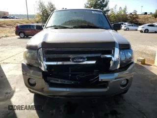 2013 Ford Expedition Limited z VIN 1FMJU1K55DEF46031, wystawiony jako Copart lot #78172154 z przebiegiem 261 826 mil mil oraz Szkody całkowita. Historia ofert i sprzedaży dostępna na DreamBid. Obrazek 5.