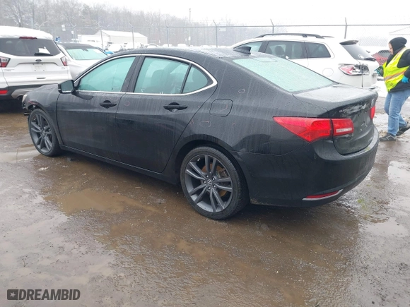 2018 Acura TLX with VIN 19UUB1F31JA001500, listed as a IAAI auction lot 41571900 with 178,001 mi miles. Bid and sale history available at carsss.com. Image 3.
