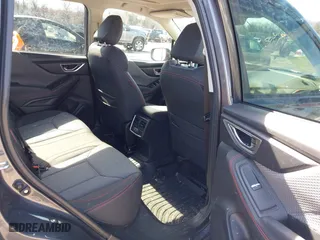 2021 Subaru Forester Sport with VIN JF2SKARC3MH438512, listed as a IAAI auction lot 41870777 with 33,530 mi miles. Bid and sale history available at carsss.com. Image 8.