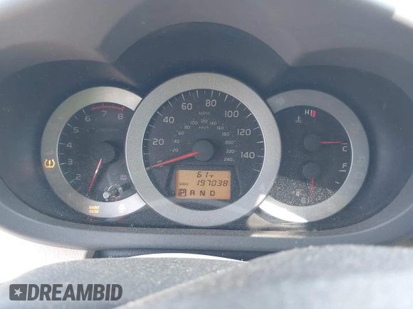 2012 Toyota RAV4 Limited with VIN 2T3DK4DV3CW067488, listed as a IAAI auction lot 41987924 with 197,038 mi miles. Bid and sale history available at carsss.com. Image 7.