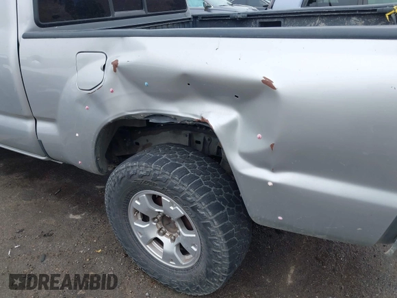 2006 Toyota Tacoma PreRunner z VIN 5TETU62N36Z153154, wystawiony jako IAAI lot #42450775 z przebiegiem 421 651 mil mil oraz . Historia ofert i sprzedaży dostępna na DreamBid. Obrazek 17.