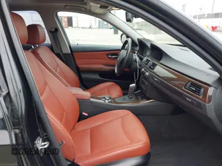 2011 BMW 3 Series 328i with VIN WBAPH7C50BE683442, listed as a IAAI auction lot 42203592 with 82,113 mi miles and . Bid and sale history available at carsss.com. Image 5.