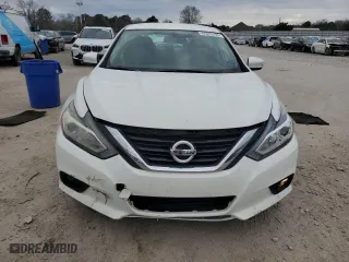 2018 Nissan Altima 2.5 SL with VIN 1N4AL3AP1JC181527, listed as a Copart auction lot 47675195 with 203,277 mi miles and Salvage Title. Bid and sale history available at carsss.com. Image 5.