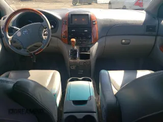 2009 Toyota Sienna XLE with VIN 5TDBK22CX9S027125, listed as a Copart auction lot 51850075 with 197,006 mi miles and Salvage Title. Bid and sale history available at DreamBid. Image 8.