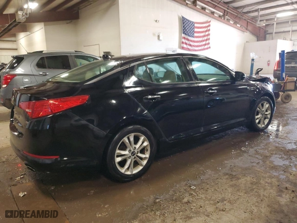 2011 Kia Optima EX with VIN KNAGN4A77B5050643, listed as a Copart auction lot 48662785 with 189,910 mi miles and Clean Title. Bid and sale history available at carsss.com. Image 3.