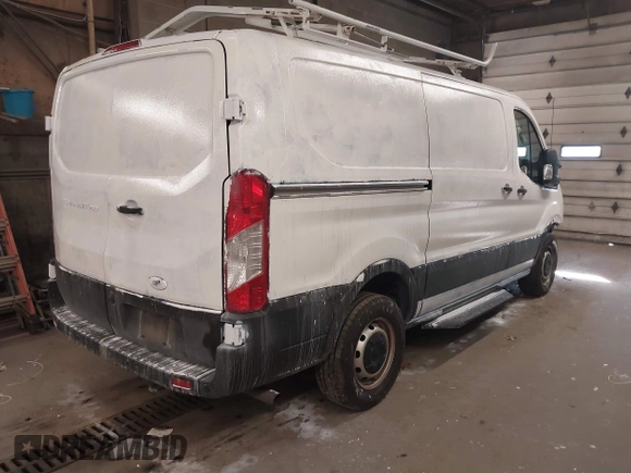 2020 Ford Transit Cargo с VIN 1FTBR1Y85LKB56297, выставлен на аукционе IAAI как лот 41010653 с пробегом 84 796 миль миль и . История ставок и продаж доступна на DreamBid. Изображение 4.