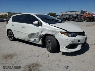 2017 Toyota Corolla iM with VIN JTNKARJE5HJ540000, listed as a Copart auction lot 61888174 with 60,637 mi miles and Salvage Title. Bid and sale history available at carsss.com. Image 4.