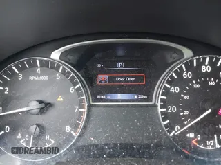 2018 Nissan Altima 2.5 SR with VIN 1N4AL3AP3JC101421, listed as a IAAI auction lot 41482620 with 101,431 mi miles. Bid and sale history available at carsss.com. Image 15.