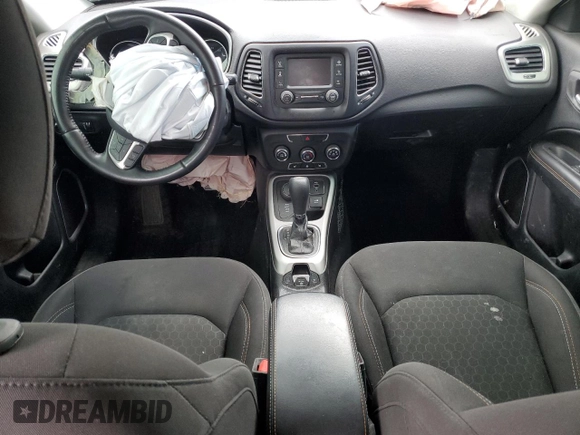 2018 Jeep Compass Sport с VIN 3C4NJDAB9JT440751, выставлен на аукционе Copart как лот 55476005 с пробегом 147 141 миль миль и Списание • Salvage title. История ставок и продаж доступна на DreamBid. Изображение 8.