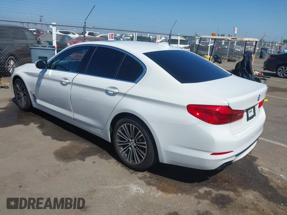 2019 BMW 5 Series 540i with VIN WBAJE5C57KWW42920, listed as a IAAI auction lot 42465733 with 37,844 mi miles and . Bid and sale history available at DreamBid. Image 3.