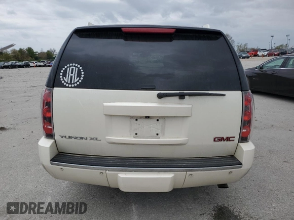 2014 GMC Yukon XL Denali with VIN 1GKS2MEF2ER242190, listed as a Copart auction lot 51598695 with 188,081 mi miles and Salvage Title. Bid and sale history available at carsss.com. Image 6.
