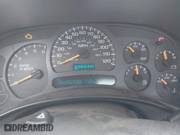 2004 Chevrolet Silverado 1500 LS with VIN 1GCEC14T04Z302610, listed as a IAAI auction lot 41292673 with 135,178 mi miles. Bid and sale history available at carsss.com. Image 7.