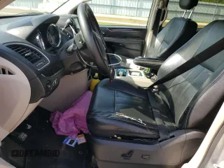 2013 Chrysler Town & Country Touring with VIN 2C4RC1BG3DR657921, listed as a Copart auction lot 51844585 with 209,722 mi miles and Salvage Title. Bid and sale history available at carsss.com. Image 7.