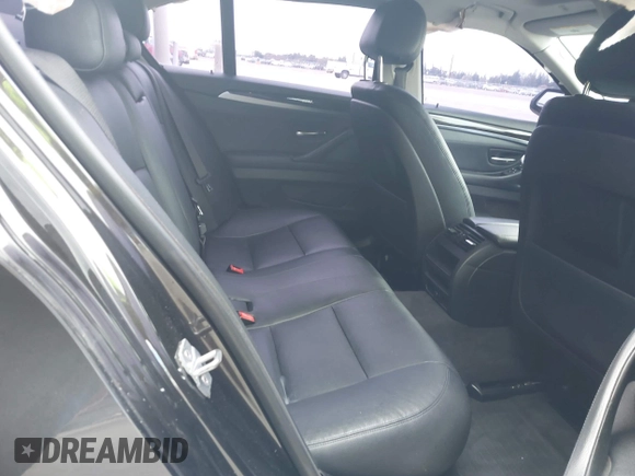 2014 BMW 5 Series 528i with VIN WBA5A5C52ED503033, listed as a IAAI auction lot 41562997 with 127,564 mi miles. Bid and sale history available at carsss.com. Image 8.