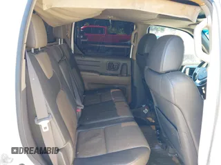 2006 Honda Ridgeline RTL with VIN 2HJYK16506H562857, listed as a IAAI auction lot 42169379 with 154,194 mi miles. Bid and sale history available at carsss.com. Image 8.