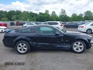 2007 Ford Mustang GT Deluxe with VIN 1ZVHT82H275346816, listed as a IAAI auction lot 42341547 with 89,870 mi miles and . Bid and sale history available at DreamBid. Image 13.