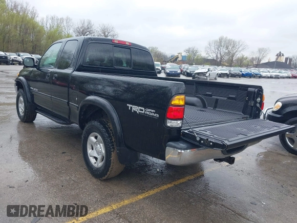 2000 Toyota Tundra Limited with VIN 5TBBT481XYS093180, listed as a IAAI auction lot 41949428 with 317,841 mi miles and . Bid and sale history available at DreamBid. Image 3.