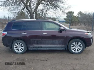 2012 Toyota Highlander Limited с VIN JTEDC3EH2C2009201, выставлен на аукционе IAAI как лот 41686684 с пробегом 186 405 миль миль и . История ставок и продаж доступна на DreamBid. Изображение 13.
