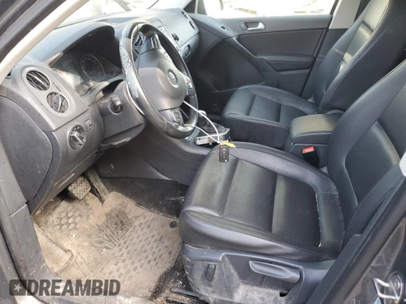 2016 Volkswagen Tiguan S with VIN WVGBV7AXXGW538299, listed as a Copart auction lot 54798525 with 149,961 mi miles and Clean Title. Bid and sale history available at DreamBid. Image 7.