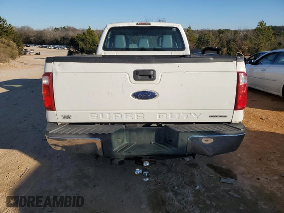 2015 Ford F-250 XL z VIN 1FT7W2A67FED48997, wystawiony jako Copart lot #89247355 z przebiegiem 291 467 mil mil oraz Szkoda całkowita • Salvage title. Historia ofert i sprzedaży dostępna na DreamBid. Obrazek 6.
