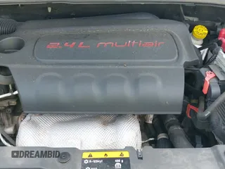 2018 Jeep Renegade Latitude with VIN ZACCJBBB6JPH95586, listed as a IAAI auction lot 42804469 with 108,863 mi miles and . Bid and sale history available at DreamBid. Image 19.