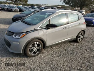 2021 Chevrolet Bolt EV Premier z VIN 1G1FZ6S04M4113134, wystawiony jako Copart lot #88073515 z przebiegiem 86 593 mil mil oraz Nie do naprawy • Non repairable. Historia ofert i sprzedaży dostępna na DreamBid. Obrazek 1.
