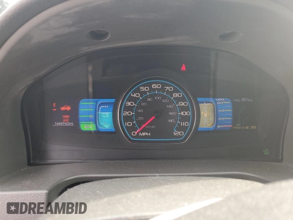 2012 Ford Fusion Hybrid z VIN 3FADP0L33CR211609, wystawiony jako Copart lot #60873005 z przebiegiem 144 474 mil mil oraz Szkoda całkowita • Salvage title. Historia ofert i sprzedaży dostępna na DreamBid. Obrazek 9.