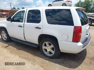 2010 Chevrolet Tahoe LS with VIN 1GNMCAE0XAR235601, listed as a IAAI auction lot 42482730 with 278,772 mi miles and . Bid and sale history available at DreamBid. Image 3.