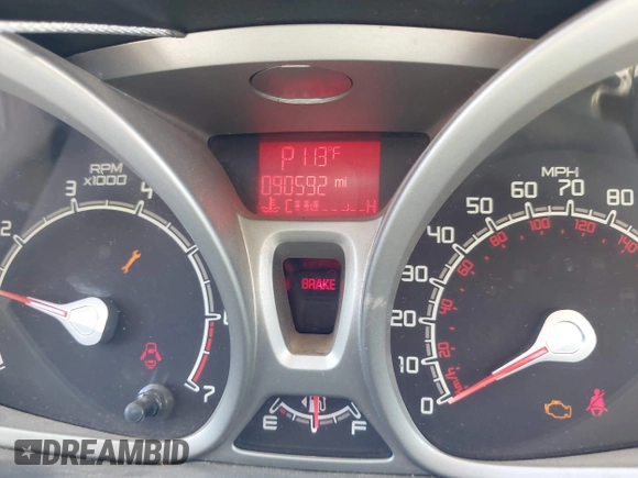 2013 Ford Fiesta SE z VIN 3FADP4BJ7DM165174, wystawiony jako IAAI lot #42311167 z przebiegiem 90 592 mil mil oraz . Historia ofert i sprzedaży dostępna na DreamBid. Obrazek 7.