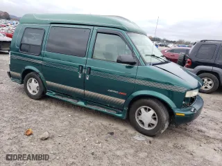2002 Chevrolet Astro Cargo Van YF7 Upfitter with VIN 1GBEL19X22B135639, listed as a Copart auction lot 84209554 with 241,212 mi miles and Salvage Title. Bid and sale history available at carsss.com. Image 4.