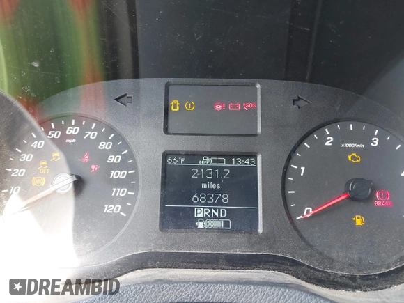 2019 Mercedes-Benz Sprinter Cargo with VIN WD3PF0CD4KT003734, listed as a IAAI auction lot 41992890 with 68,378 mi miles. Bid and sale history available at carsss.com. Image 7.