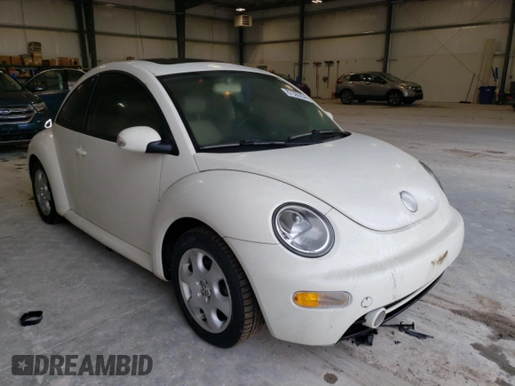 2005 Volkswagen New Beetle Coupe GLS with VIN 3VWCR31C95M402615, listed as a Copart auction lot 87326254 with 159,843 mi miles and Salvage Title. Bid and sale history available at carsss.com. Image 4.
