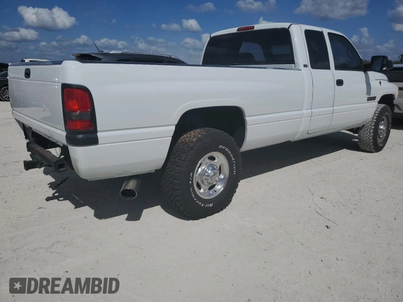 2001 Dodge Ram 2500 with VIN 1B7KC23621J600817, listed as a Copart auction lot 76189164 with 0 mi miles and Salvage Title. Bid and sale history available at carsss.com. Image 3.