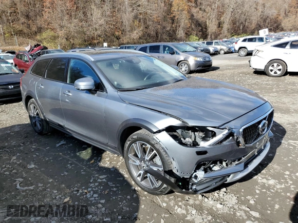 2017 Volvo V90 z VIN YV4A22NL2H1006186, wystawiony jako Copart lot #80231784 z przebiegiem 79 486 mil mil oraz Szkoda całkowita • Salvage title. Historia ofert i sprzedaży dostępna na DreamBid. Obrazek 4.